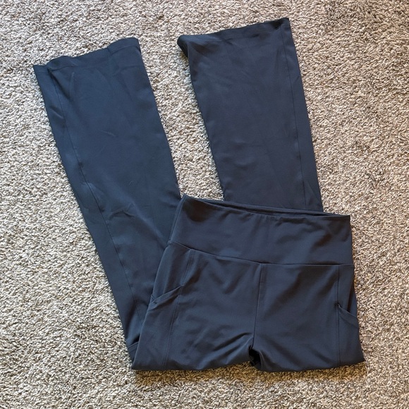 Lou & Grey Pants - Lou & Grey Leggings